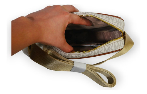 Michael Kors Jet Set Travel Medium Crossbody Bag Vainilla