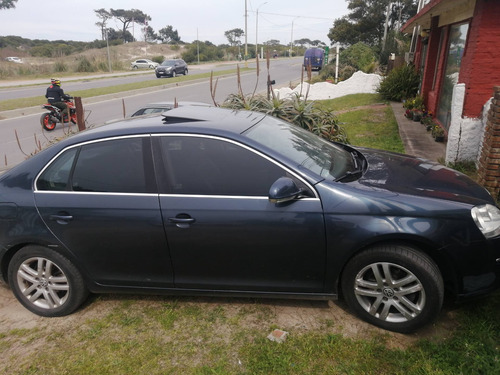Imagen 14 de 15 de Volkswagen Vento 2007 2.5 Prestige