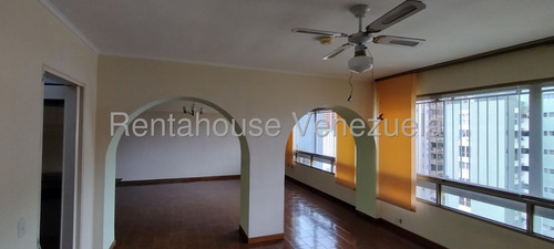 Apartamento Con Gran Potencial Para Remodelar!! 25-24271