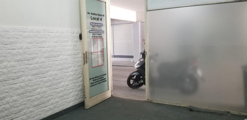 Imagen 8 de 14 de Local En Venta/ Alquiler En Galeria- Lomas San Isidro - Marquez Y Rolon