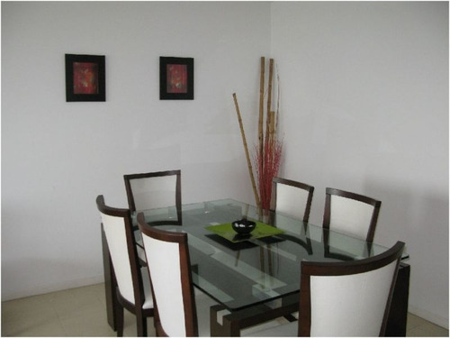 Venta De Apartamento 2 Dormitorios, Roosevelt