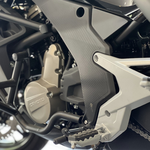 Imagen 12 de 15 de Cf Moto - 650 Mt