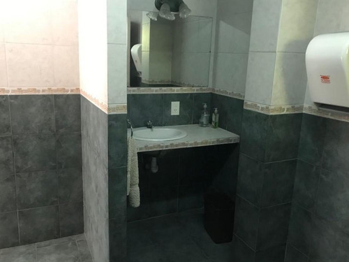 Imagen 13 de 13 de Local - Castelar Sur