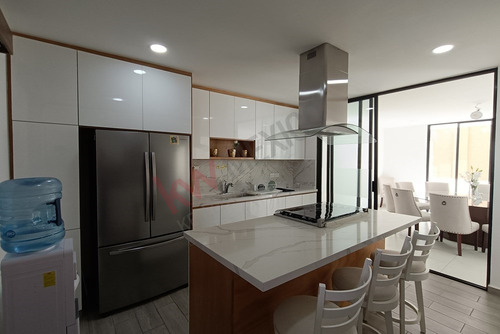Casa En Venta Con Increibles Acabados, Ideal Para Familia O Inversión