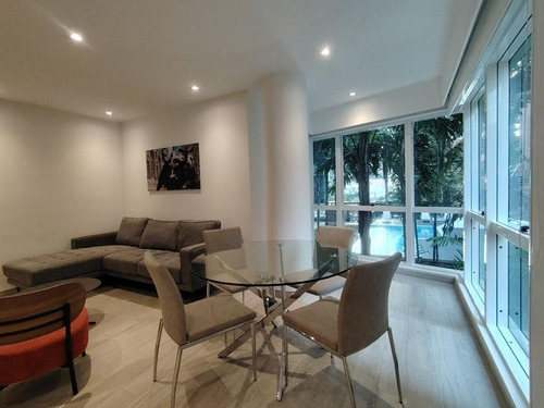 Modernidad En Campo Alegre: Amplio Apartamento En Arriendo, Disfruta De La Estancia Al Instante. Goza Del Estilo Y La Comodidad Desde El Primer Momento.