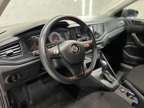 Volkswagen Virtus 1.6 MSI Flex 16V 4p Aut.