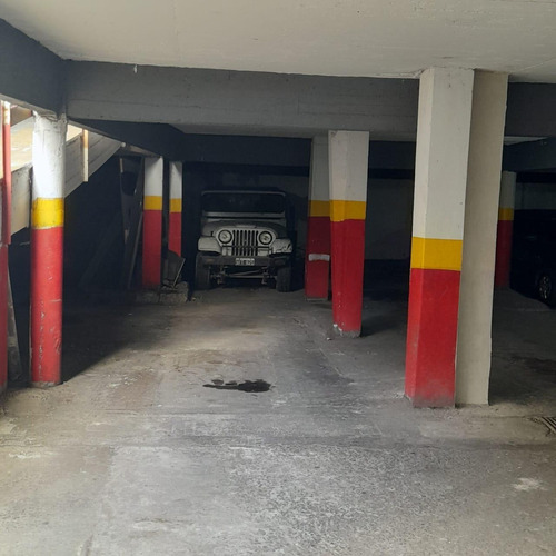 Cochera Para 70 Autos