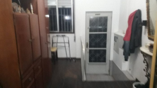 Casa À Venda Na Rua General Lima E Silva, Centro Histórico, Porto Alegre - Rs - Liv-10022