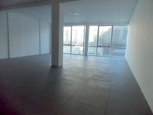 Imagen 7 de 12 de Venta De Oficina En Ciudad Vieja