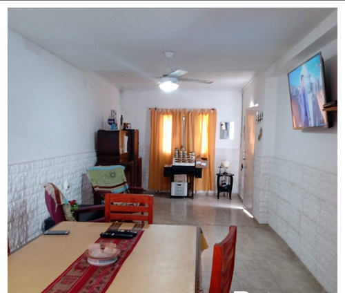 Imagen 2 de 8 de Venta De Casa Zona Norte