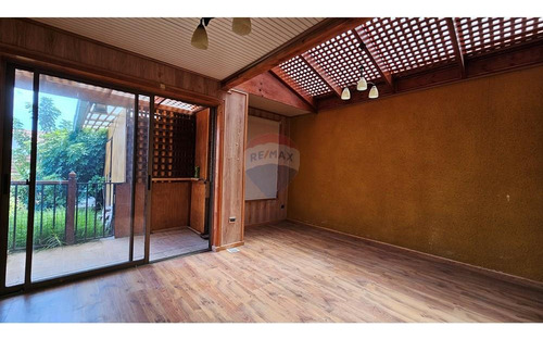 Espaciosa Casa En Cdlv