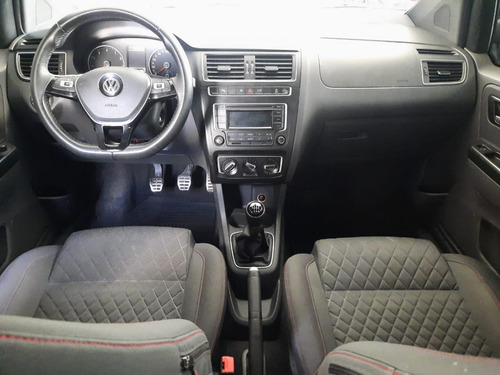 Volkswagen Crossfox Highline 1.6 16v Mt 2015 77.000 Km. Blco