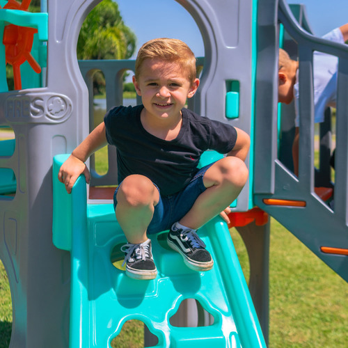 Playground Aqua Spring Freso Com Escorregador Infantil