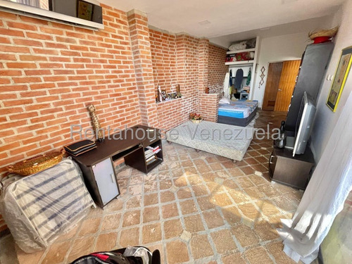 Acogedora ,hermosa Y Cómoda Casa En Venta Ubicada En Lomas De Monte Claro 25-17905