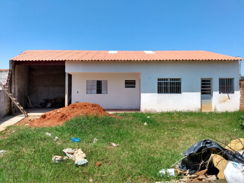 Excelente Casa De 76m² C/ Terreno De Com + De 356m². Docto. Ok Aceita Financiamento
