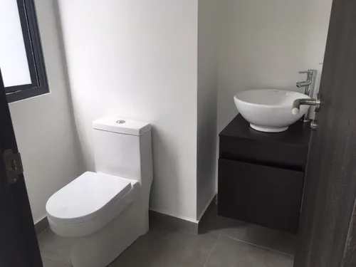 Bogota, Arriendo Oficina/consultorio