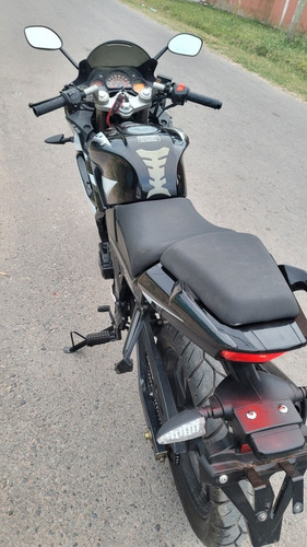 Imagen 10 de 16 de Gilera Vc200r
