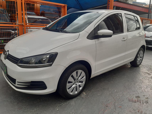 Volkswagen Fox 1.0 Trendline Total Flex 5p