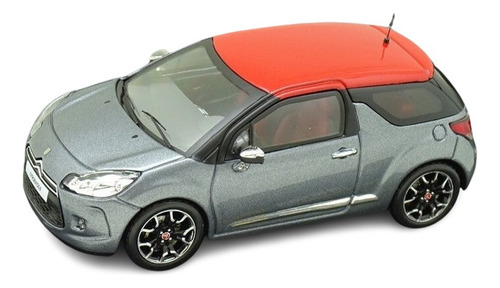 Citroen Ds3 2011 - Metallic Grey & Red - Street Ixo 1/43