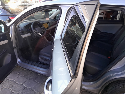 Volkswagen Taos 5p Comfortline Plus L4/1.4/T Aut
