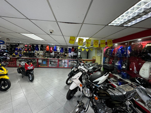 Jp17 Galpón Industrial En Venta En Puerto Cabello, Con Showroom Y Depósito