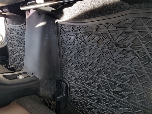 Toyota Sw4 4x4 Srx 2.8 Tdi A/7 7a