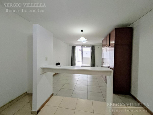 Imagen 5 de 17 de Departamento Monoambiente Con Patio En Venta En Rosario