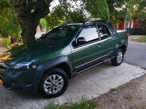 Fiat Strada Adventure Loker