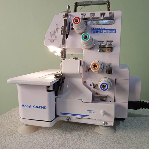 Imagen 8 de 8 de Overlock Semi Industrial Profesional La Mejor 4 Hilos !