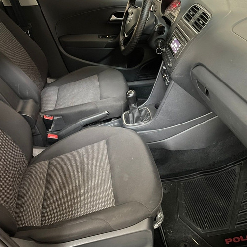 Imagen 9 de 10 de Volkswagen Polo 2018 1.6 L4 Mt