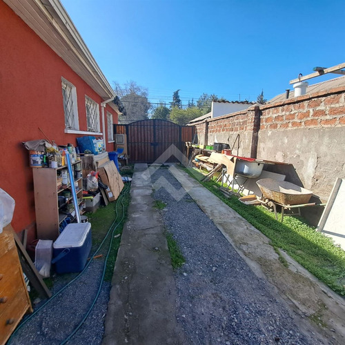 Casa En Venta De 3 Dorm. En Macul