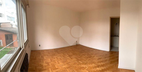 Apartamento 3 Dormitórios 1 Vaga De Garagem Bairro Auxiliadora - 28-im416822