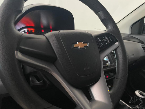 Imagem 12 de 14 de Chevrolet Onix 1.4 Lt Spe/4