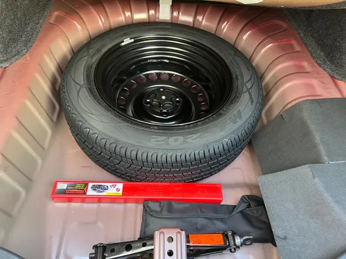 Nissan V-Drive 1.6 Mt A/C Audio