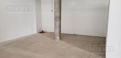Imagen 9 de 9 de Urbana Las Lomas Local De 120 M2 En Alquiler En Edificio 1