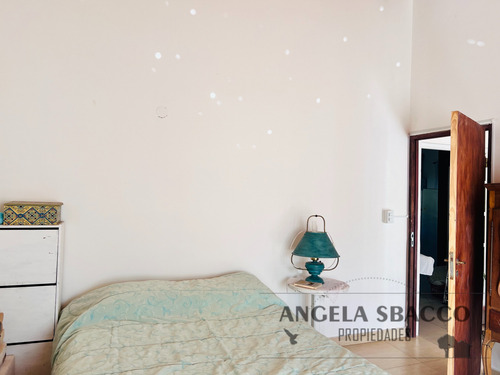 Hermosa Casa, En Parque Exaltación. Apto Credito!
