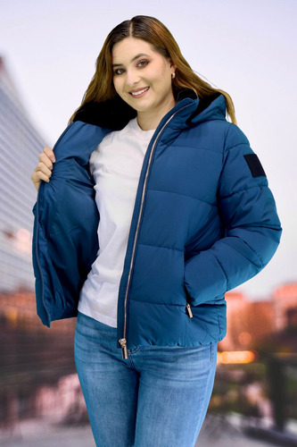Chamarra Calvin Klein Mod. Cjbj6575 Con Gorro