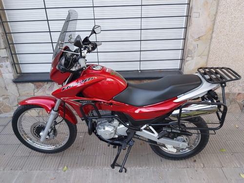 Imagen 4 de 16 de Honda Falcon 400 Cc Nx4 Modelo 2015 / 12.000 Km