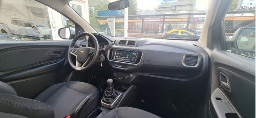 Imagen 15 de 19 de Nueva Chevrolet Spin Lt 2023 5 Asientos Color Financia Smar2