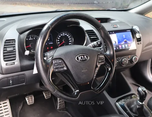 Kia CERATO PRO Zenith MT