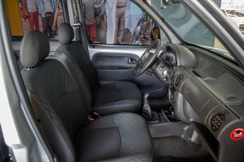 Imagen 7 de 19 de Renault Kangoo Confort 5 Asientos 2015 Dci Osn
