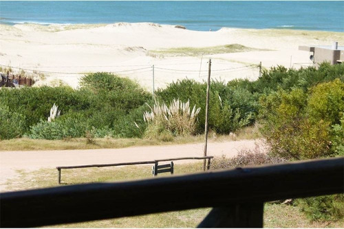 Se Vende Complejo De Cabañas En Punta Del Diablo