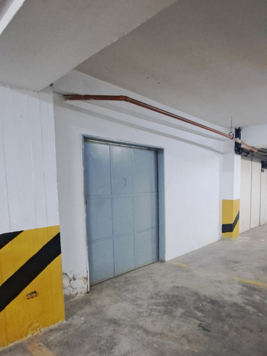 S O L O C L I E N T E. Edf En Venta. La Urbina