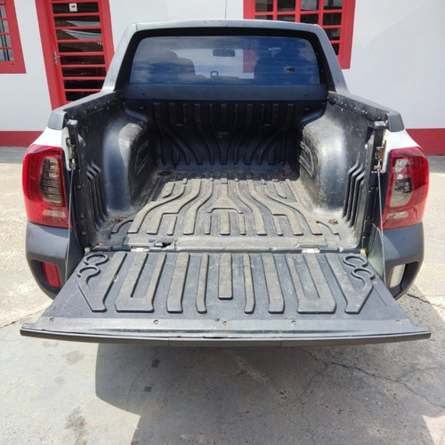 Imagem 9 de 10 de Renault Oroch Express 1.6 Flex 16v