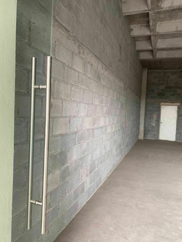Imagen 7 de 10 de Local Comercial Venta Plaza Malibu Pte De La Ciudad