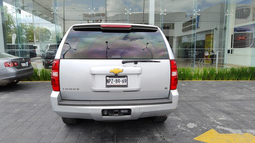 Imagen 4 de 7 de Chevrolet Tahoe 2013 5.3 V8 Lt Piel At
