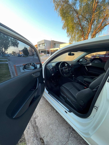 Imagen 7 de 10 de Audi A1 2011 1.4 Ambition Tfsi 122cv