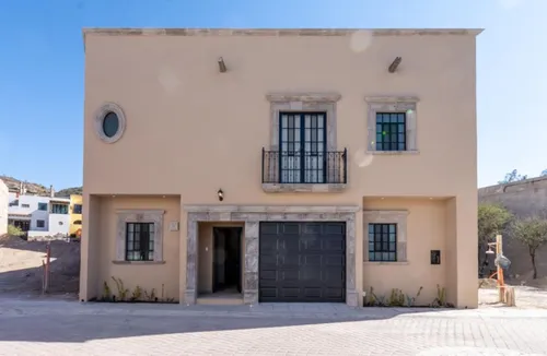 Villa Toledo