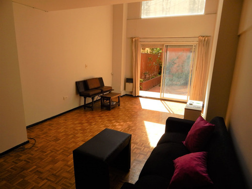 Imagen 2 de 30 de Depto 2 Amb En Duplex C/patio Palermo A Reciclar