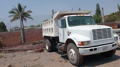 Camion Volteo International Año 2000